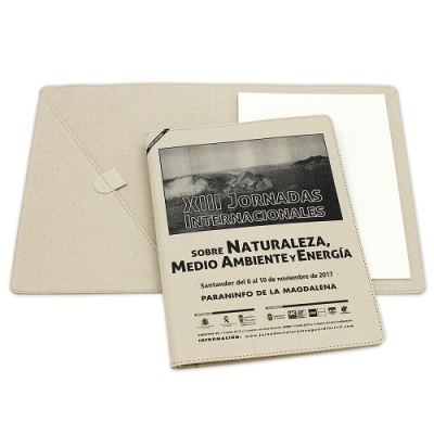 Carpeta de cartón reciclado personalizada